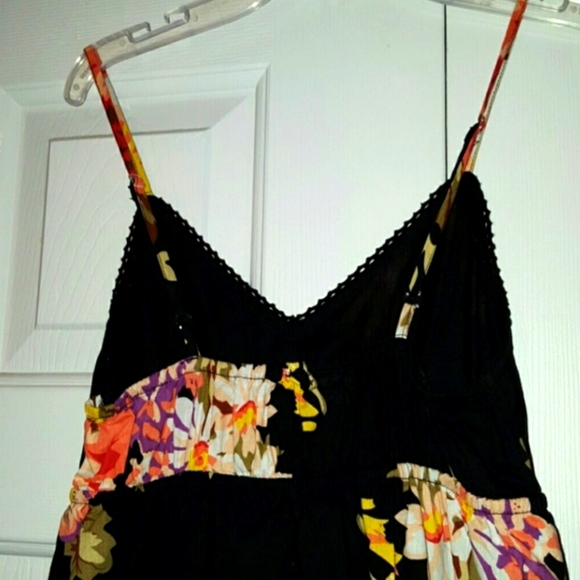 Floral Spaghetti Strap Midi Dress - Picture 4 of 5